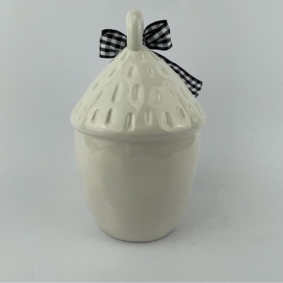 Rae Dunn Birdhouse Nest - Picture 3 of 9